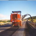 Fresado de asfalto en carretera Ruta de la Plata, Zafra (Badajoz)